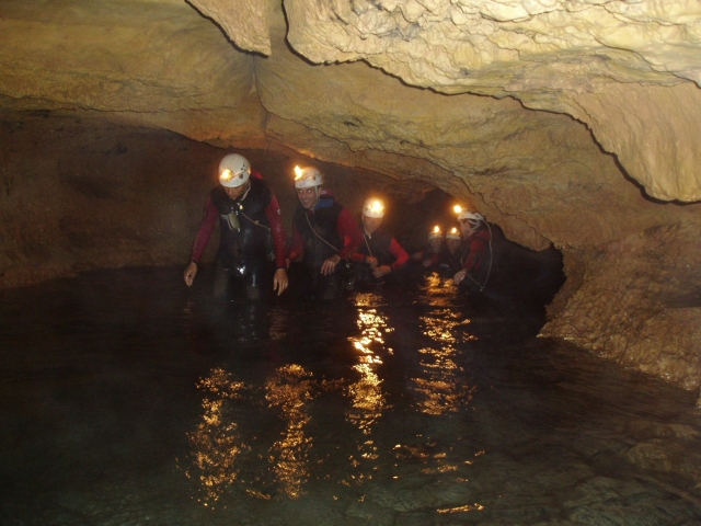 Sesion de espeleologia